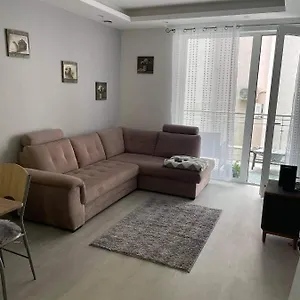 https://oasis-beach-apartman.hotels-hajduszoboszlo-hungary.com