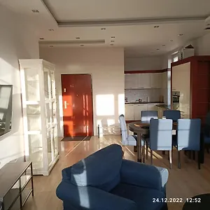 Dluga 35 Apartament